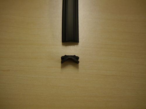 Leistenfüllerband braun-schwarz 13 mm mit Doppellippe